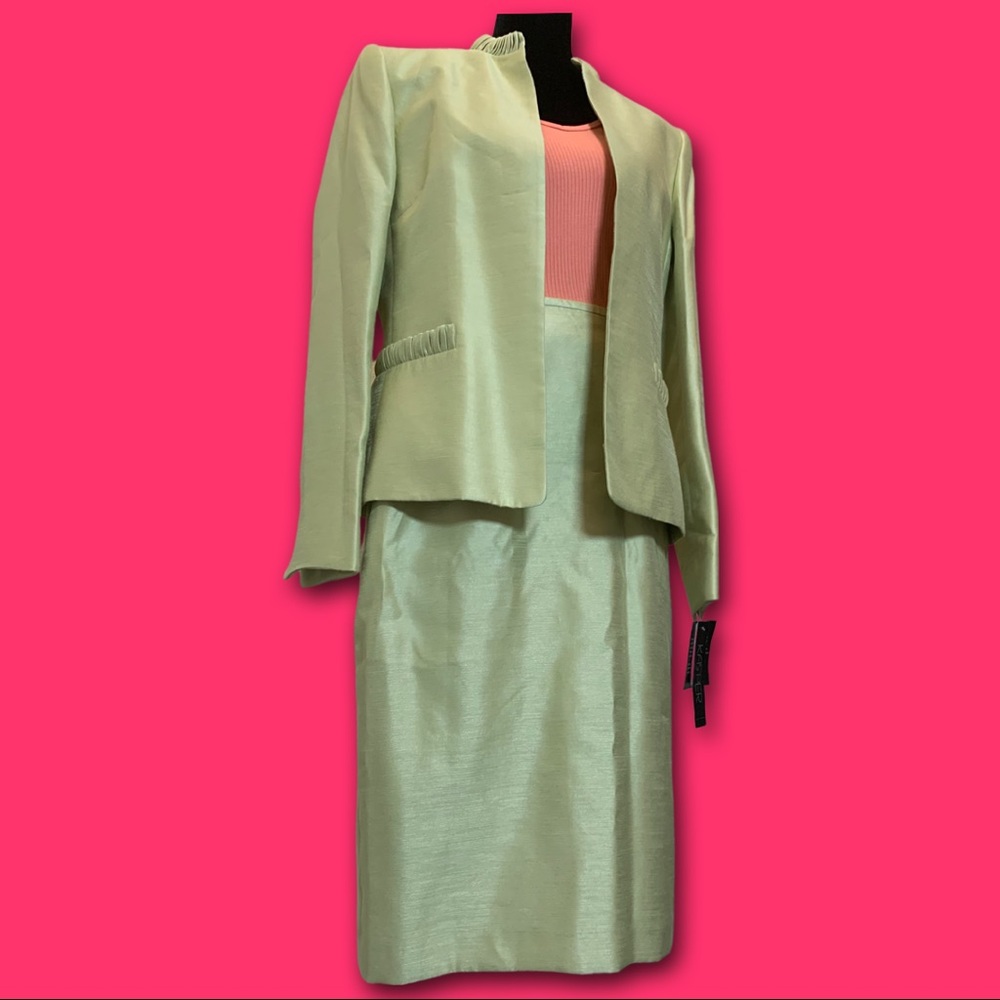 NWT Honeydew Green 2 Piece Kasper Skirt Suit Size 6